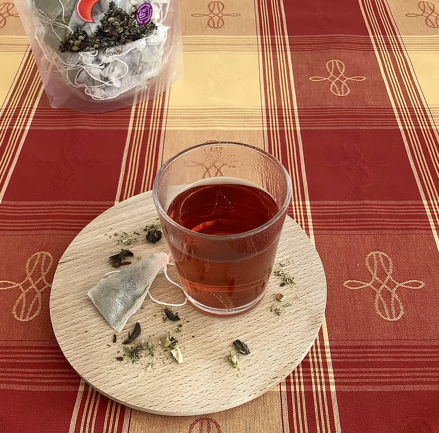 teatox večerní čaj chiashake recenze